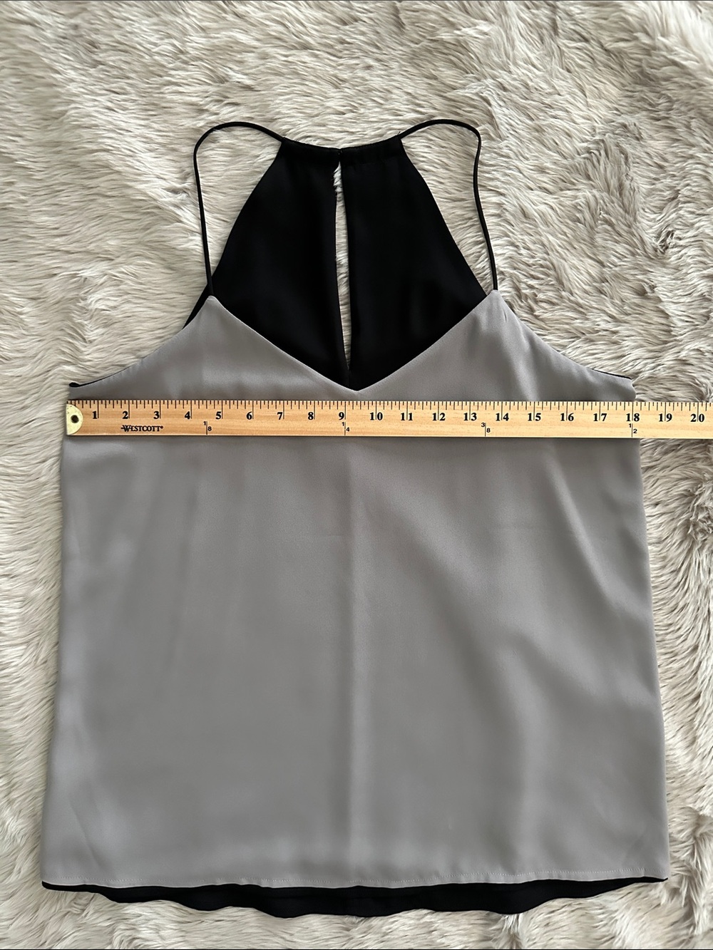 Express Two-Tone Reversible Cami Tank - Picture 5 of 6
